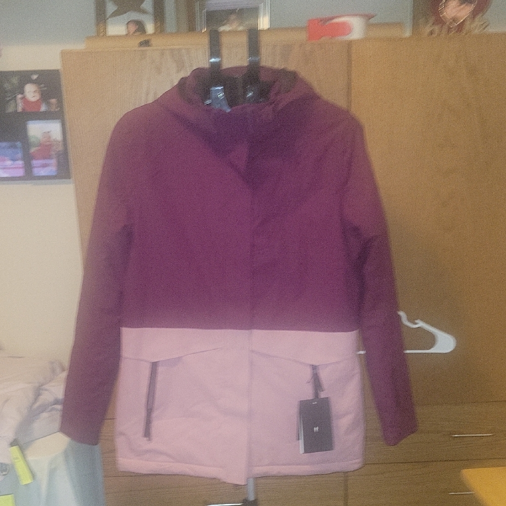Two-Tone Hooded Puffer Jacket in Purple and Light Pink